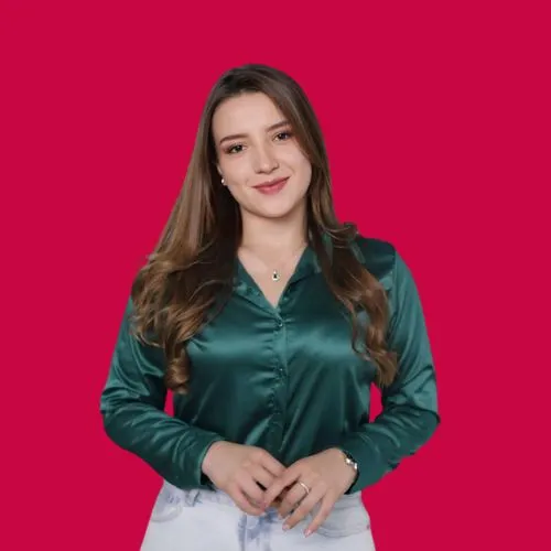 Nathalia Villamil